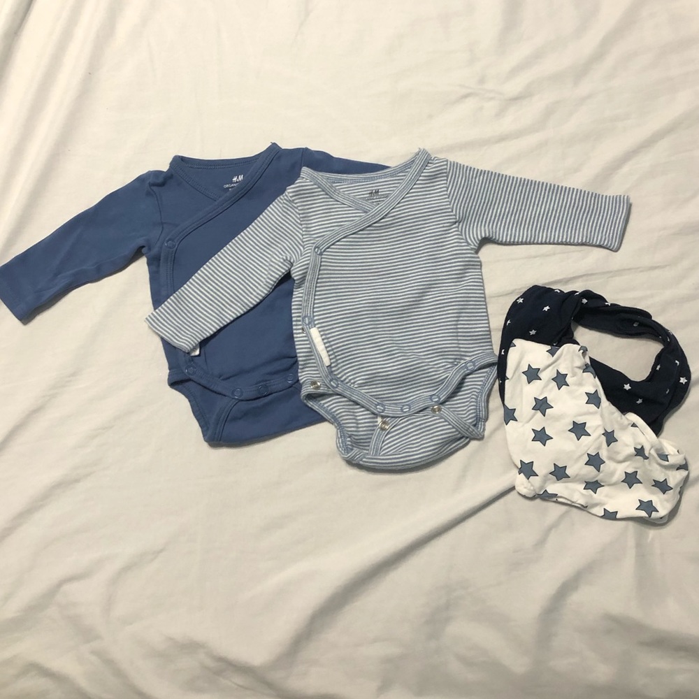 H&M Newborn Onesie and Bib Bundle